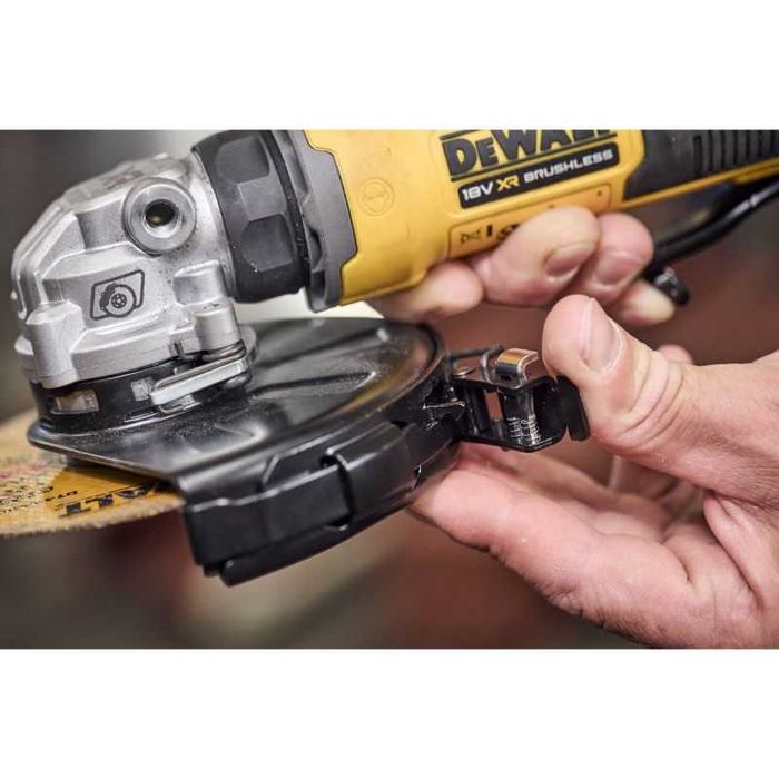 DeWALT DCG404N Шліфмашина кутова - болгарка акумуляторна безщіткова 18V каркас 125мм