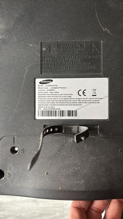 Podstawa noga stopa plus śruby TV SAMSUNG LE40B530P7W