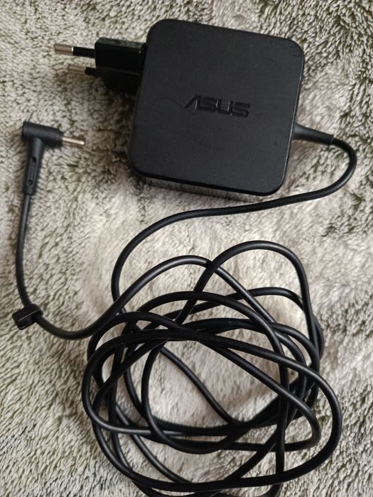 Зарядне для ноутбука Asus!