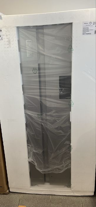 Frigorifico HISENSE RS711N4WCE
