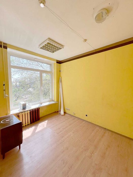 Оренда офісу від власника. 66м.кв. Дарницька площа