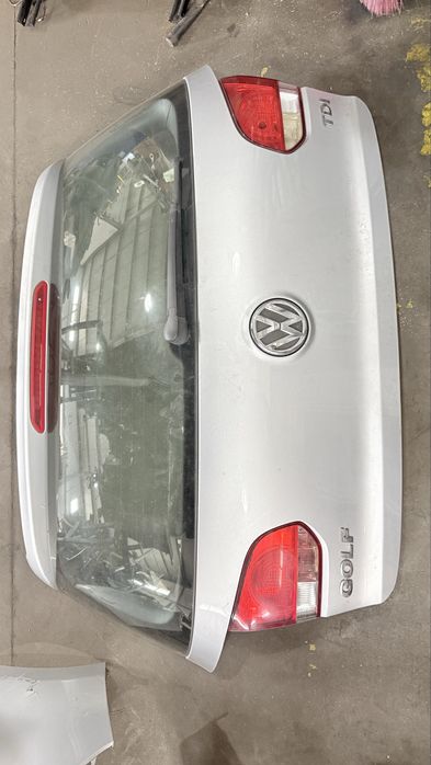tampa da mala vw golf vi ano 2010 1.6 tdi