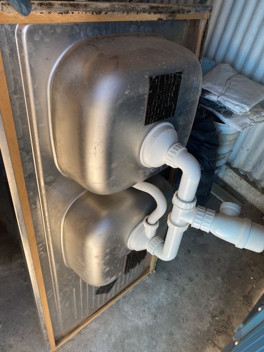 Lava loiça com 2 pias e bancada