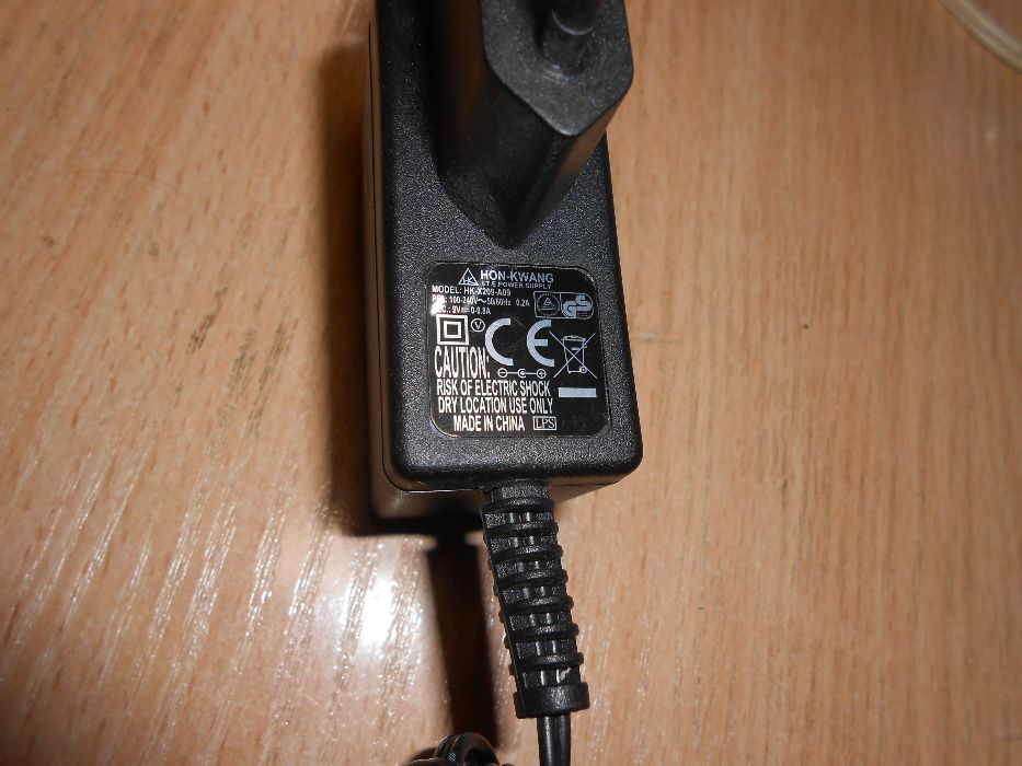 Блоки питания (Адаптеры) 9 Вольт для роутеров и других устройств