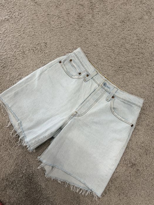 Джинсові шорти levis