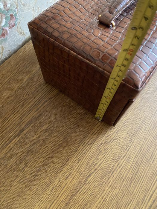 Шкатулка (органайзер) для украшений