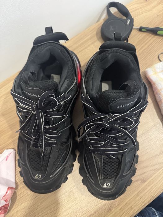 Balenciaga track led 42