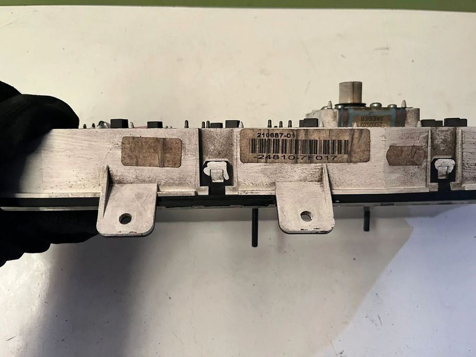NISSAN TERRANO 2 II QUADRANTE PAINEL INSTRUMENTOS - Q042