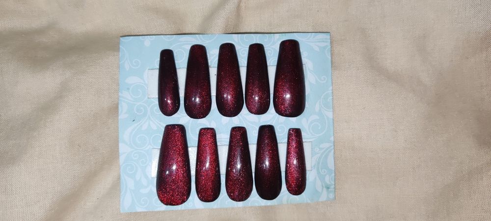 Накладні нігтики