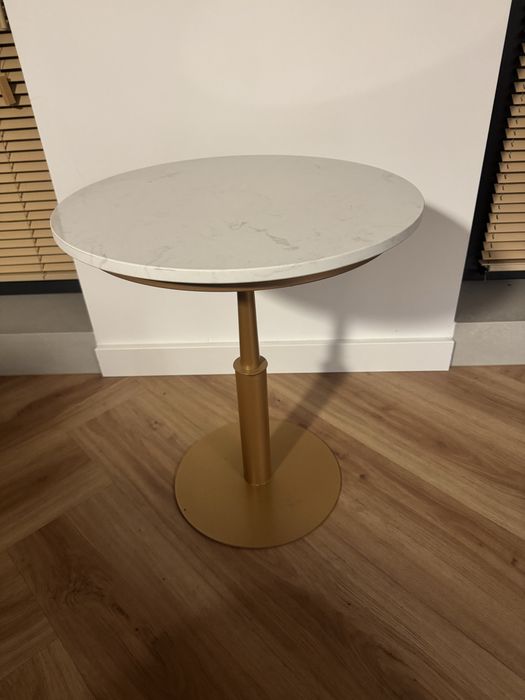 Stolik z blatem marmurowym