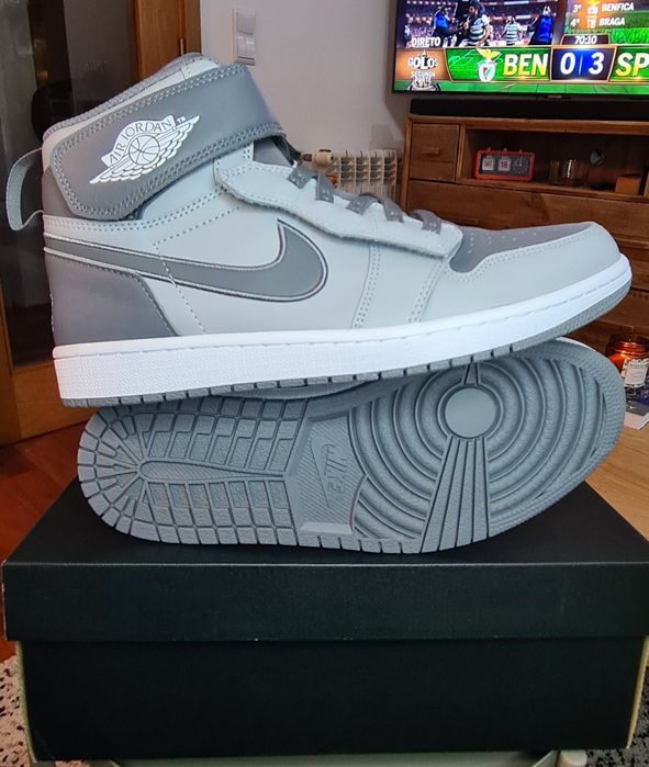Ténis novos originais Nike AIR JORDAN 1 HI FLYEASE, 43 Europeu 27,5cm