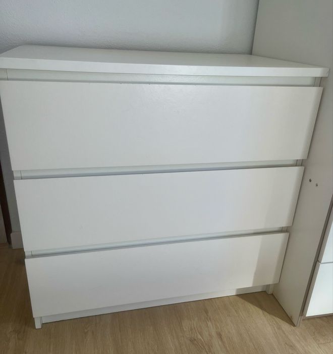 Cómoda MALM c/ 3 gavetas
