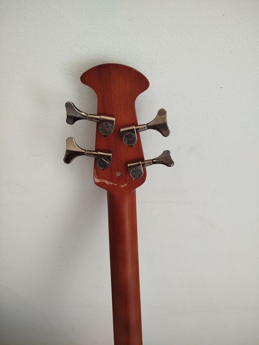 Baixo Ovation CEB44