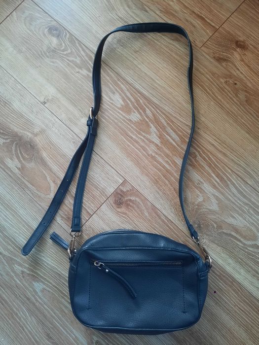 Torebka na długi pasek