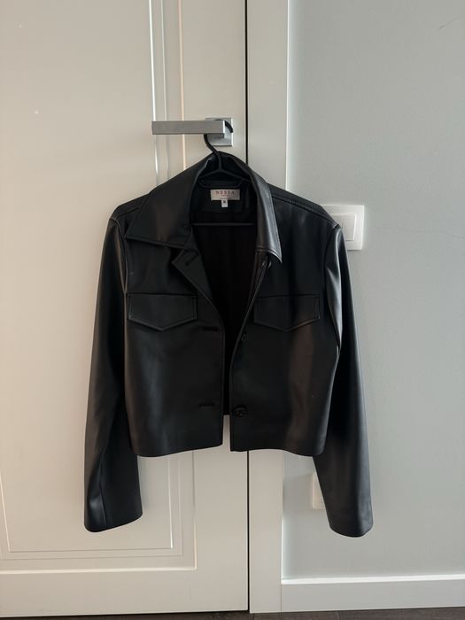 Шкіряний піджак короткий