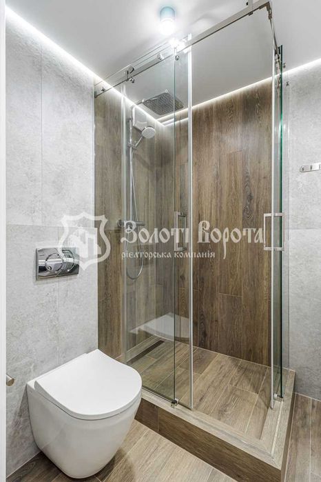 Квартира,1к. Дизайнерський ремонт. Вишнева, 2, Солом'янський район
