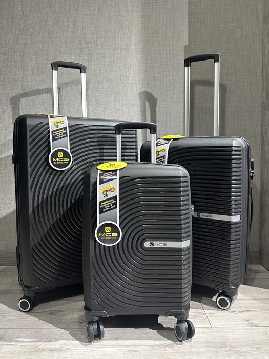 Чемодан из полипропилена MCS Ударопрочный • 4 колеса • Кодовый замок