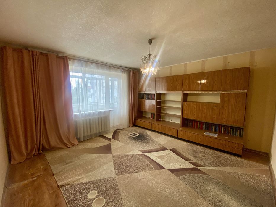 Продам трикімнатну квартиру Соляні