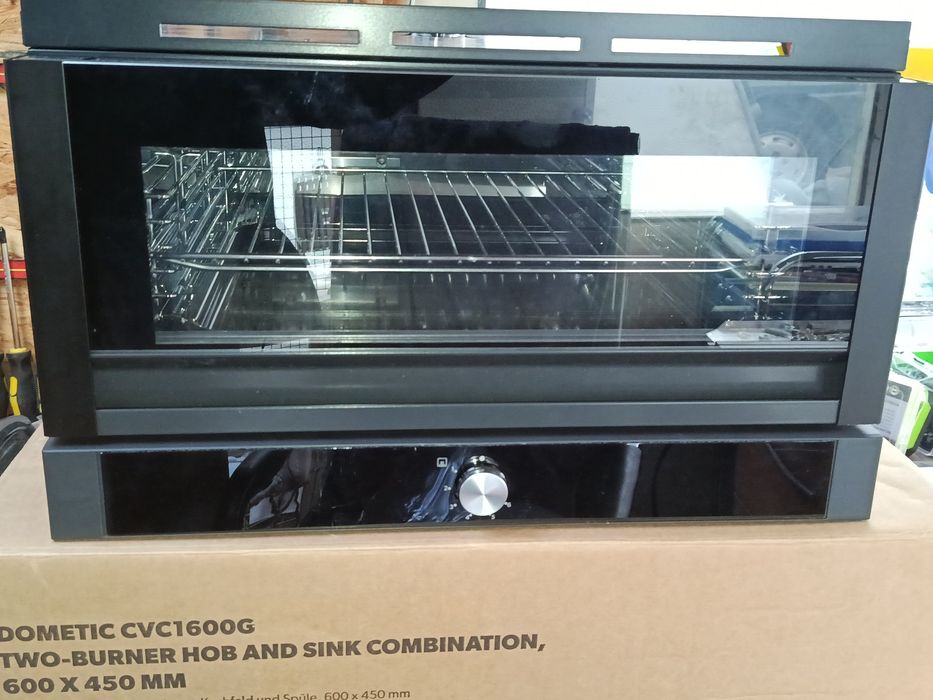 Piekarnik gazowy z grillem Dometic OVG 0250