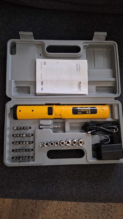 Aparafusadora Einhell 4,8v (sem bateria)