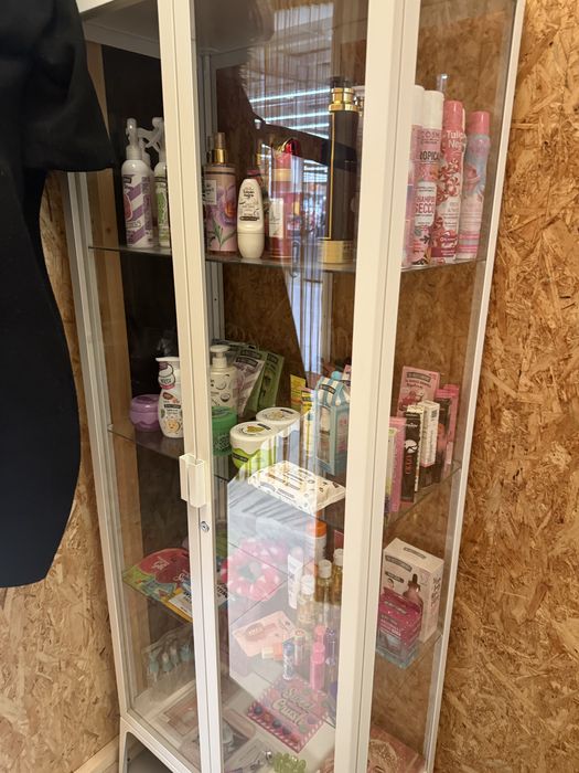 Movel branco de vidro