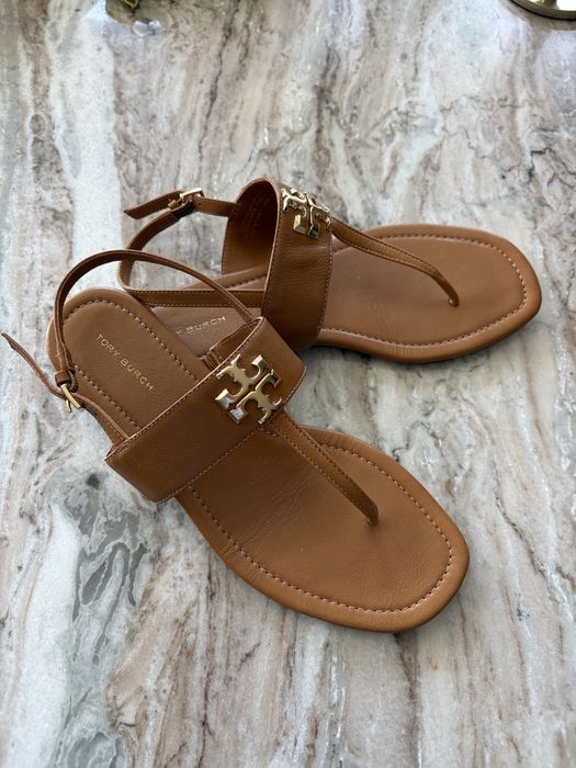 Klapki Tory Burch sandały japonki Eleanor karmelowe 38.5