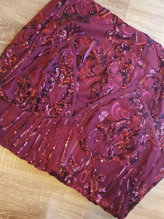 Sukienka cekinowa XL