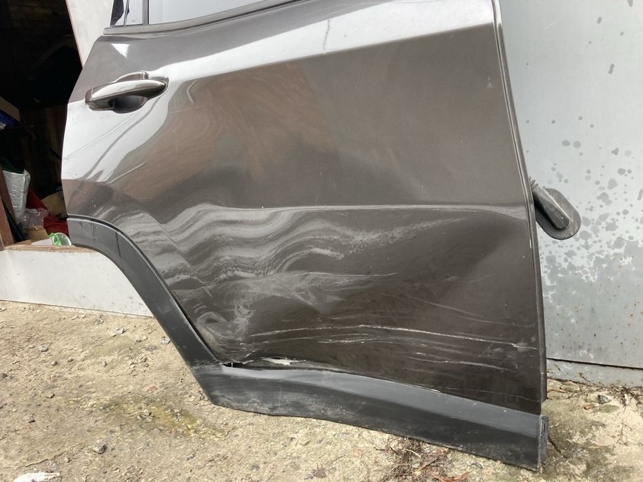 Дверь задняя правая Jeep Compass 2023,під ремонт