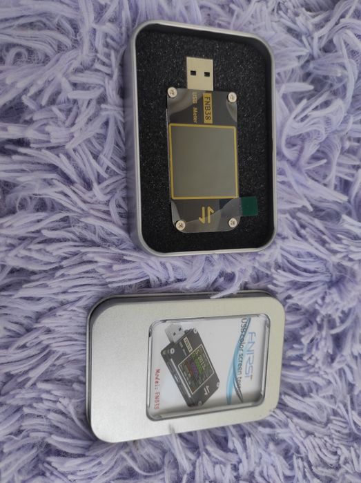 USB тестер Fnirsi FNB38