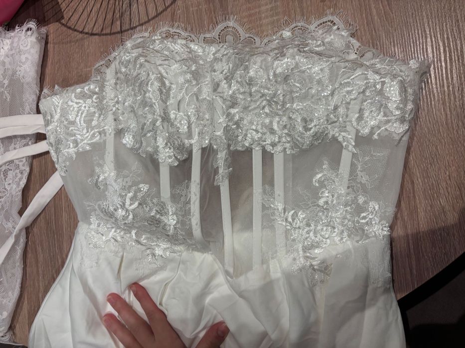 Vestido de noiva (por estrear)