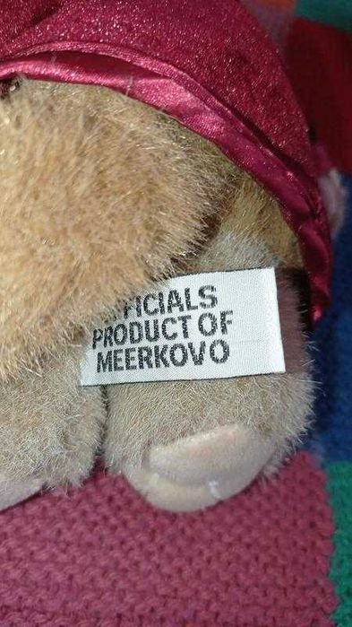 Коллекционная игрушка сурикат Александр