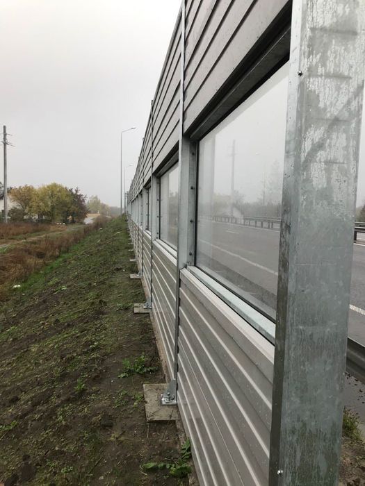 Заборы и шумо-защитные экраны из поликарбоната MAKROLUX (Швейцария)