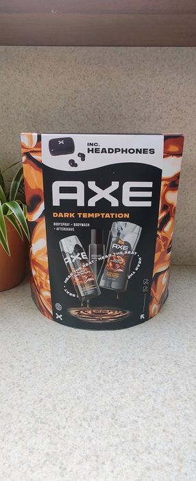 Nowy zestaw Axe, żel, woda, dezodorant, Dark Temptation,  sluchawki gratis