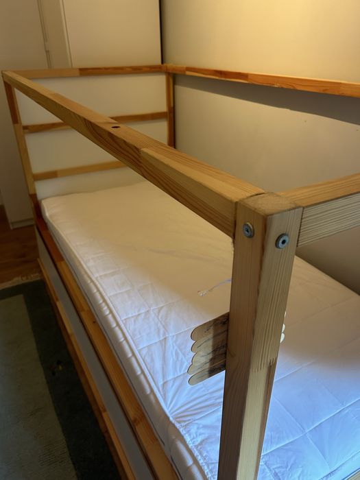 Cama de crianca (ikea)