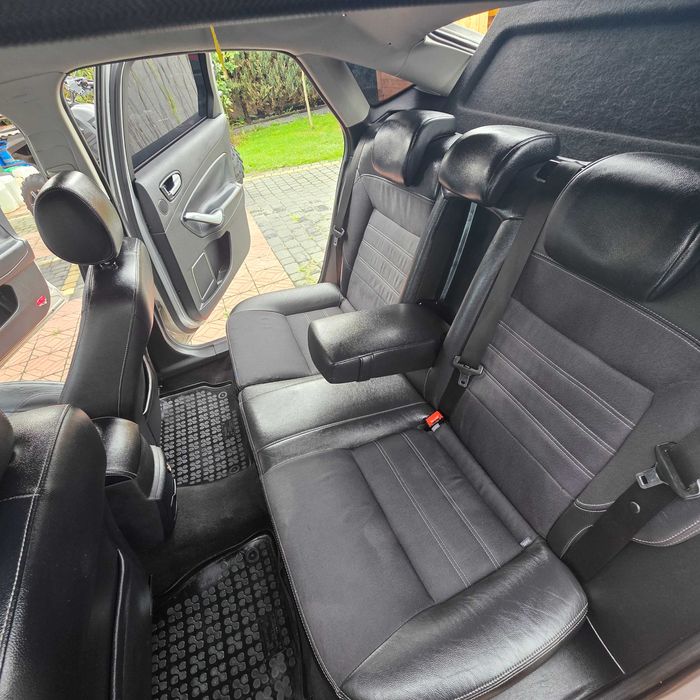 Ford mondeo mk4 samochód