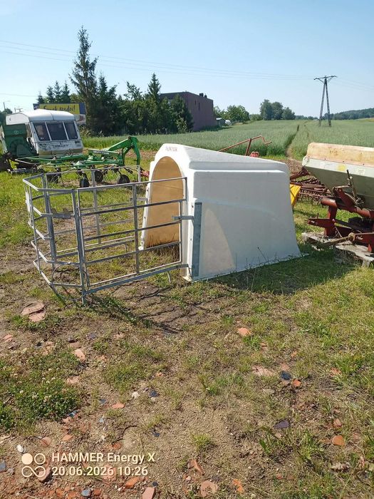 budka do wychowu cieląt - igloo