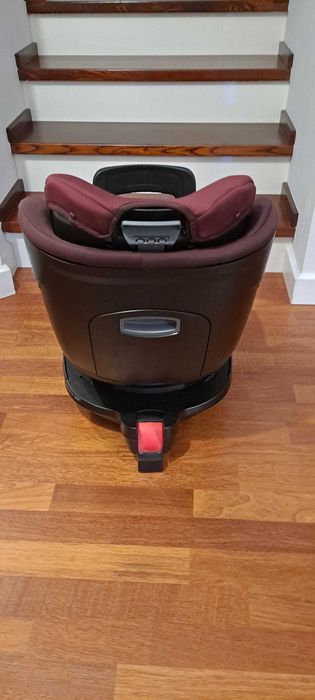 Fotelik samochodowy obrotowy Britax Romer!!!