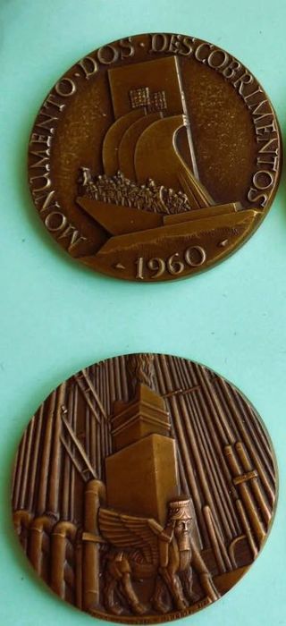 Medalha comemorativa Eça de Queiroz