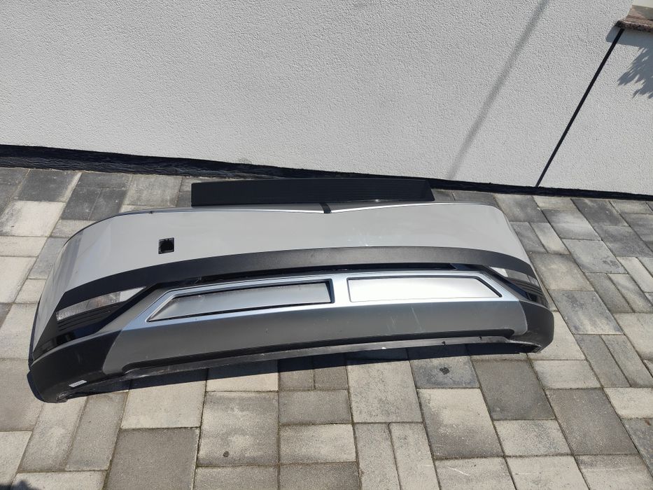 Hyundai Ioniq 5 2021-2025 бампер передний в сборе