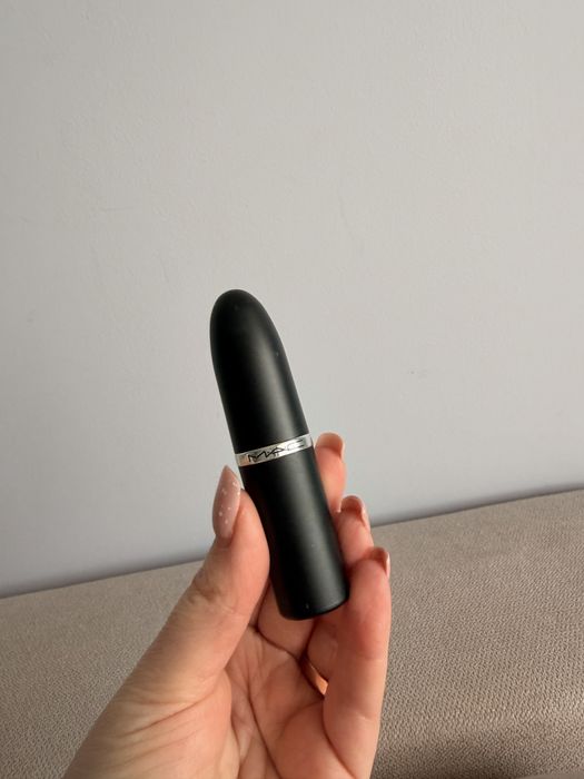 Pomadka mac 836 fleshpot