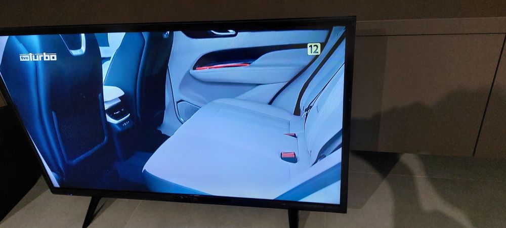 Telewizor Manta 40led4004