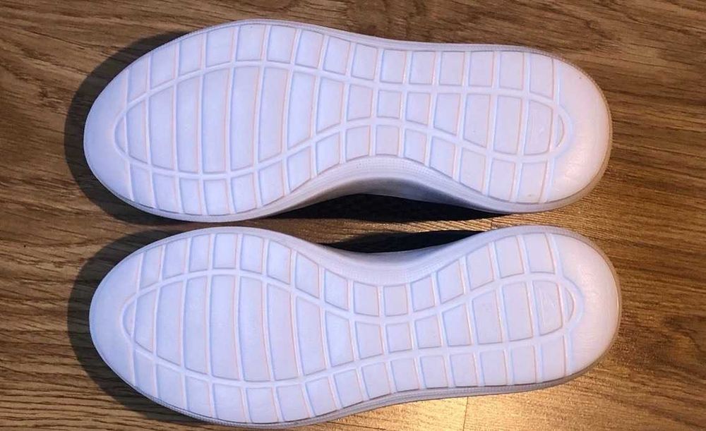 Sportowe buty męskie na siłownię r. 42-27 cm