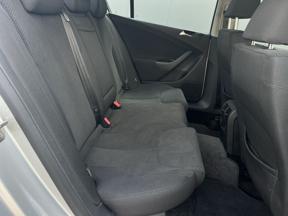 Volkswagen Passat 2010