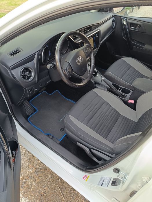 Toyota Auris Híbrido