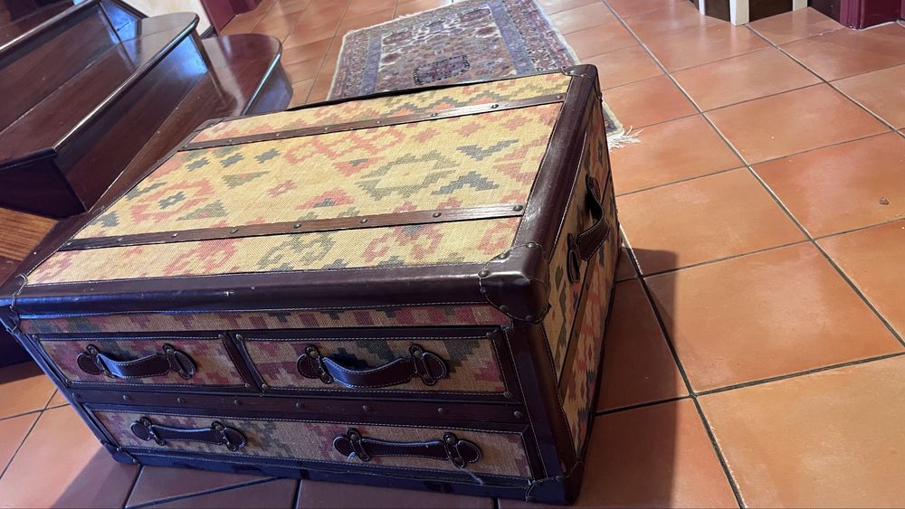 Baú padraõ Kilim