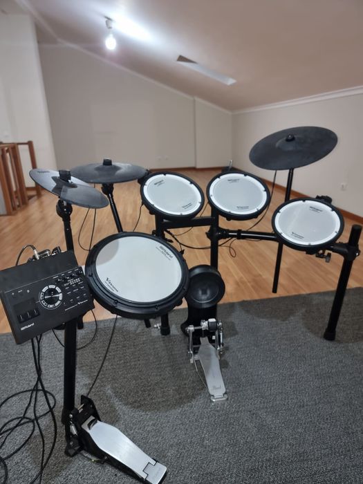 Bateria eletrónica Roland TD-17KV2 E-Drum Set