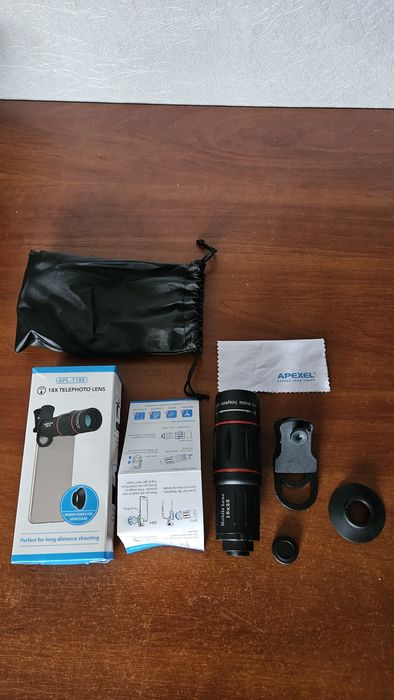 Телеоб'єктив Apexel T18X