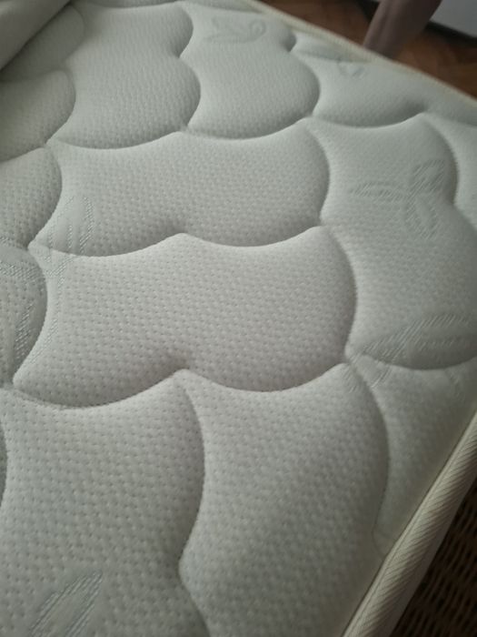Cama casal 160x200 mais colchão
