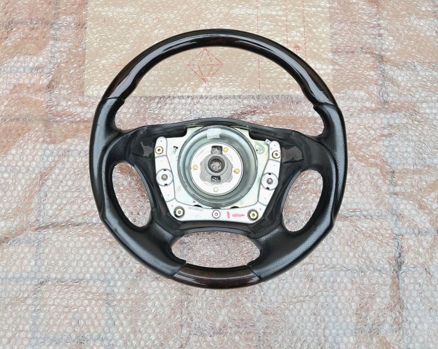 Рули Мерседес 124 126 140 163 190 202 203 208 210 211 220 221 463 Вито