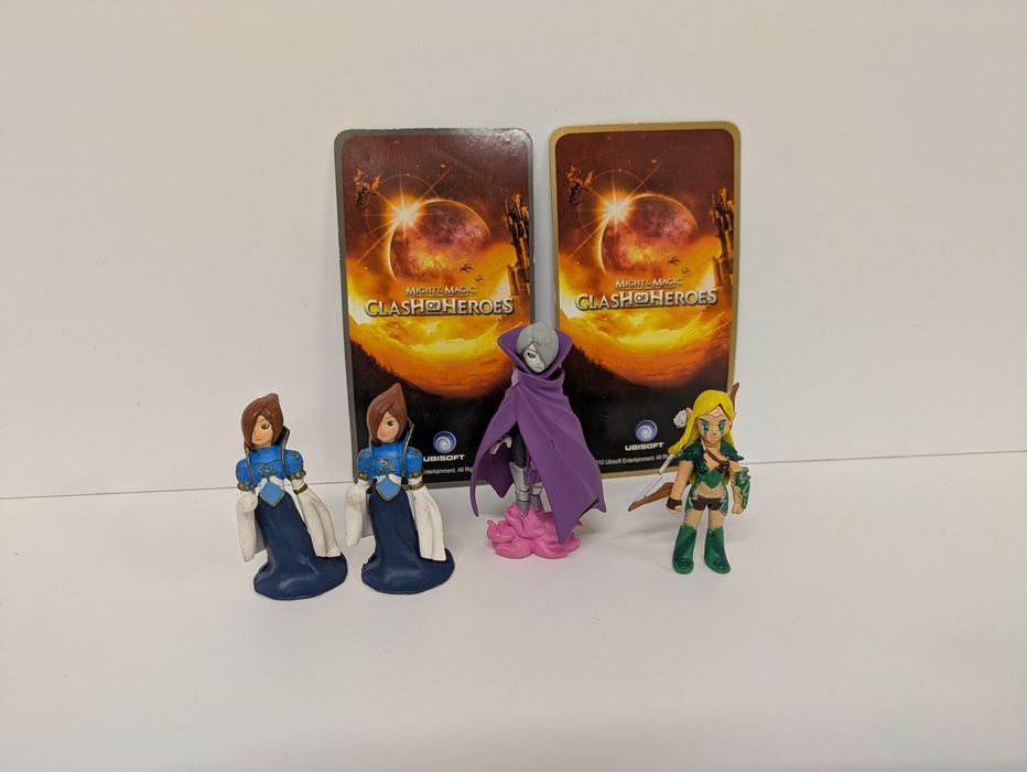Lote Figuras Might & Magic Clash of Heroes + Cartas